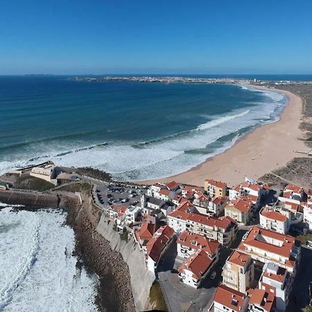 Surf And Stones Apartment Peniche Esterno foto