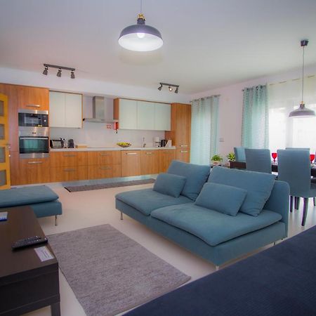 Surf And Stones Apartment Peniche Esterno foto